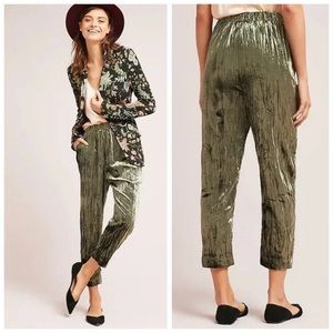 ETT TWA by Anthropologie Kinley Cropped Crushed Velvet Trouser Pants
